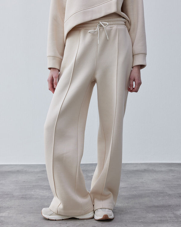 Brushed Three-Thread Straight Fit Ribbed Sweatpants in Beige