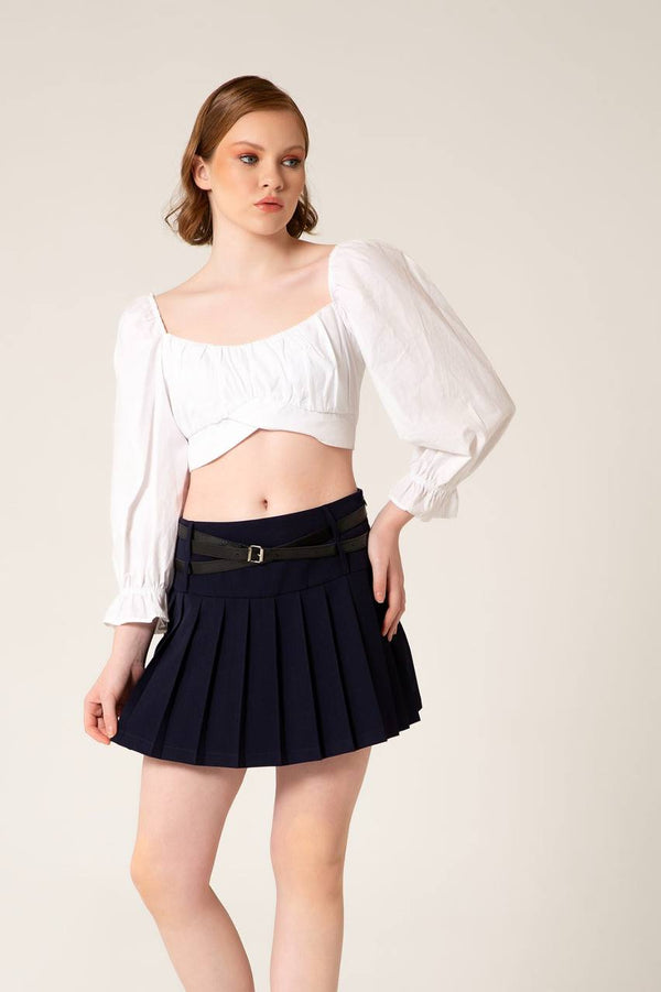 Versatile Pleated Mini Skirt and Cross Belt Combo